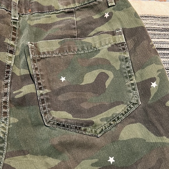 Sundry Anthropologie Camo Star Print Camo Joggers, 26 - Picture 6 of 6